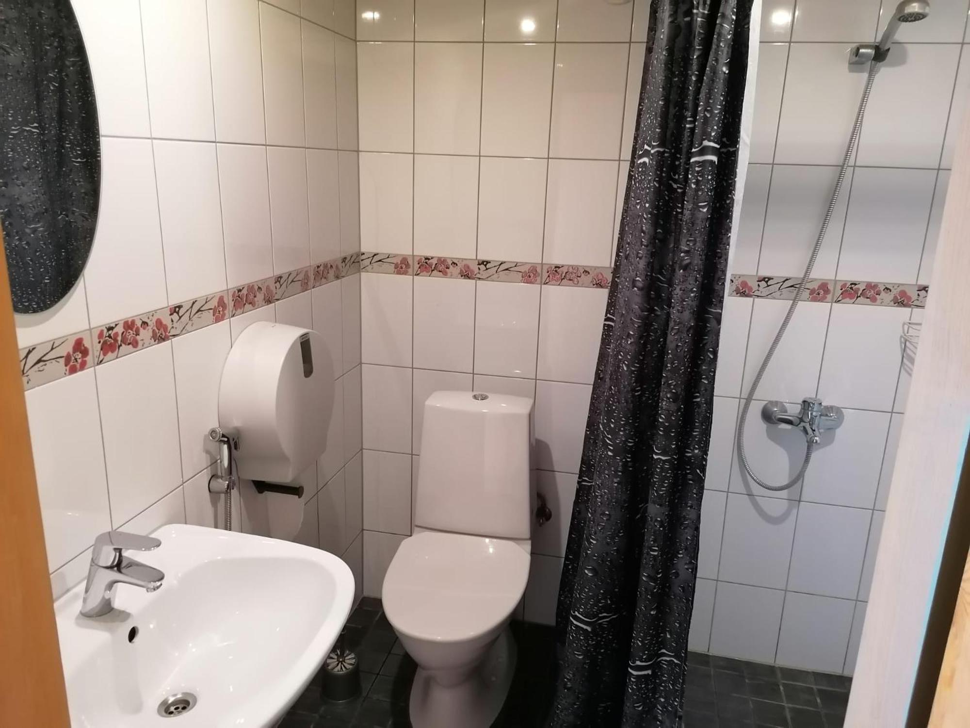 Piibelehe Guest Accommodation Kuressaare Pokoj fotografie