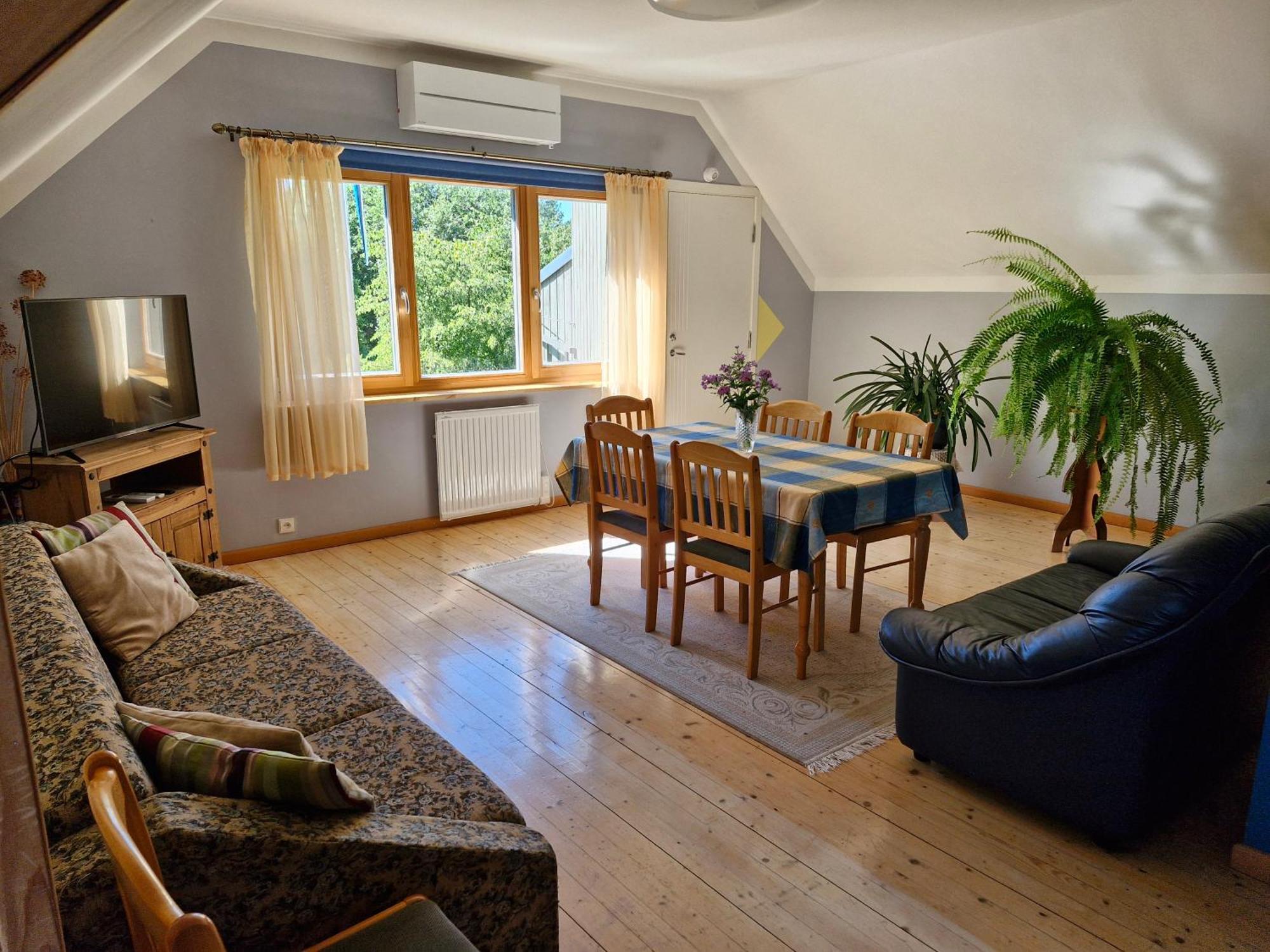 Piibelehe Guest Accommodation Kuressaare Exteriér fotografie